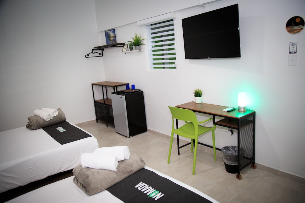 nomada beach hostel adult only