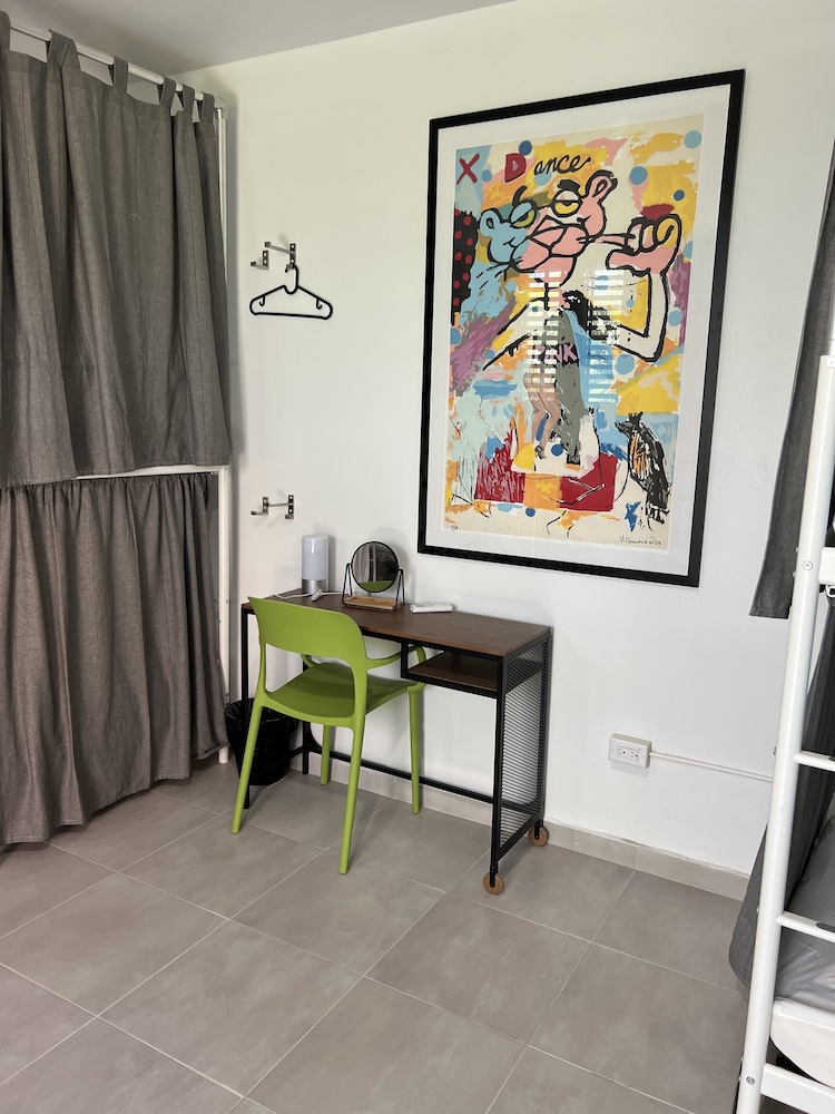 nomada beach hostel adult only