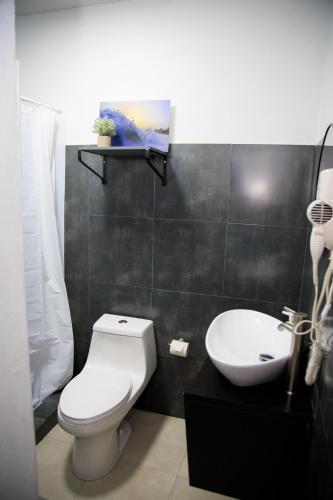 nomada beach hostel adult only