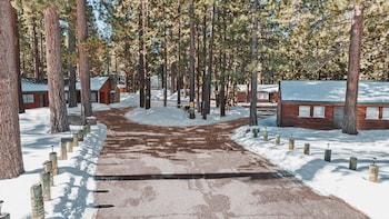 emerald bay village