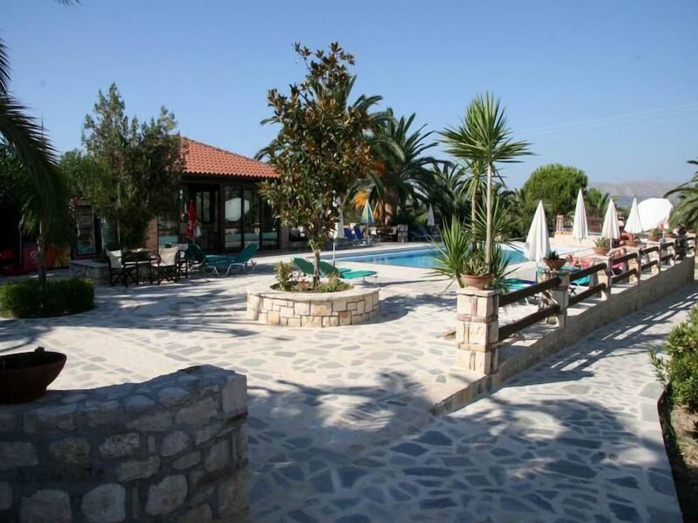 daniel hotel
