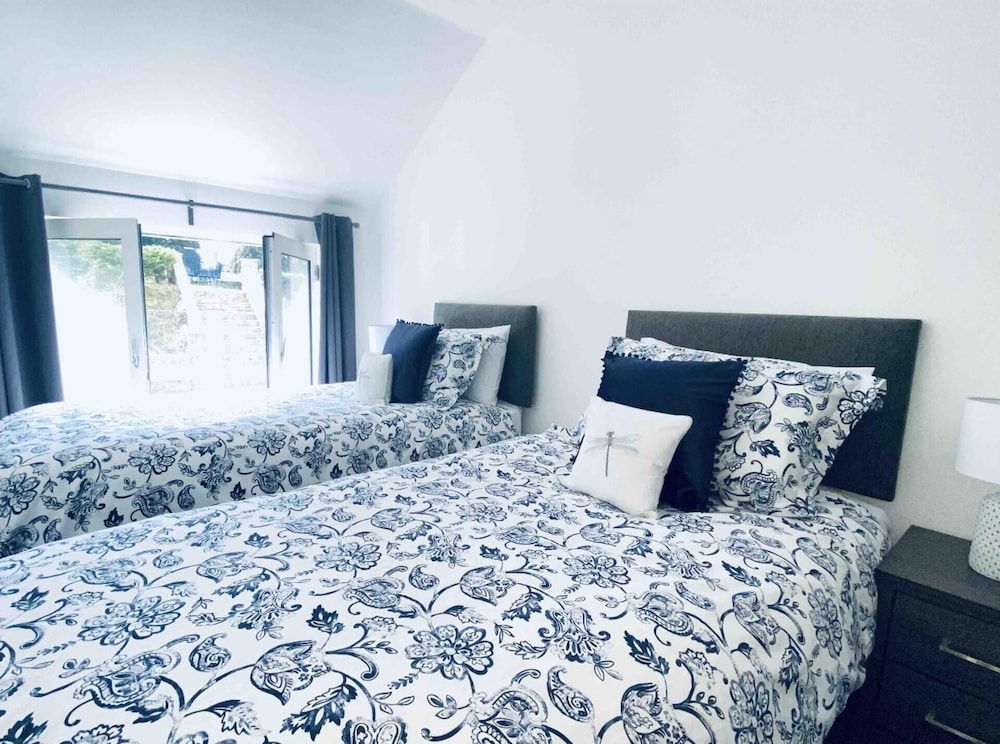 exclusive 4 bed house 10 minutes from newcastle