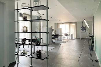 icon h 206 suite micro living