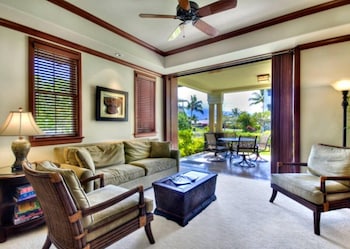 luxury beach front villa kolea