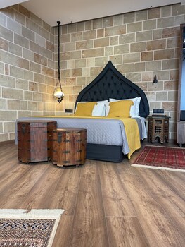 utopia luxury suites
