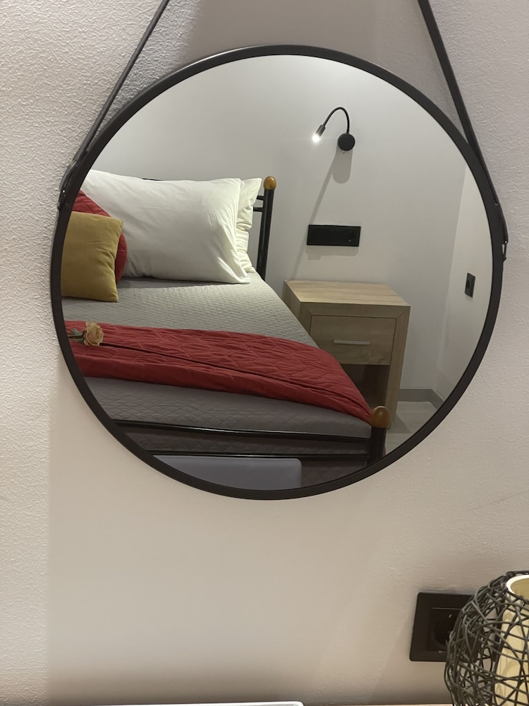 utopia luxury suites