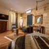 utopia luxury suites