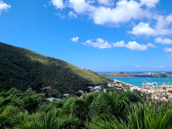 st thomas
