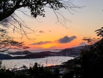 st thomas