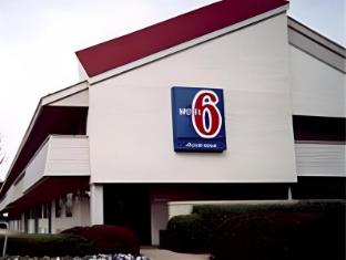 motel 6 cedar rapids ia