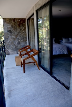 fishers house hotel