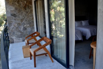 fishers house hotel