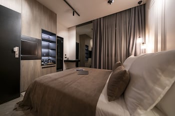 velvet rooms and more