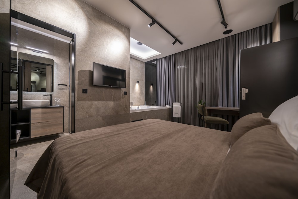 velvet rooms and more