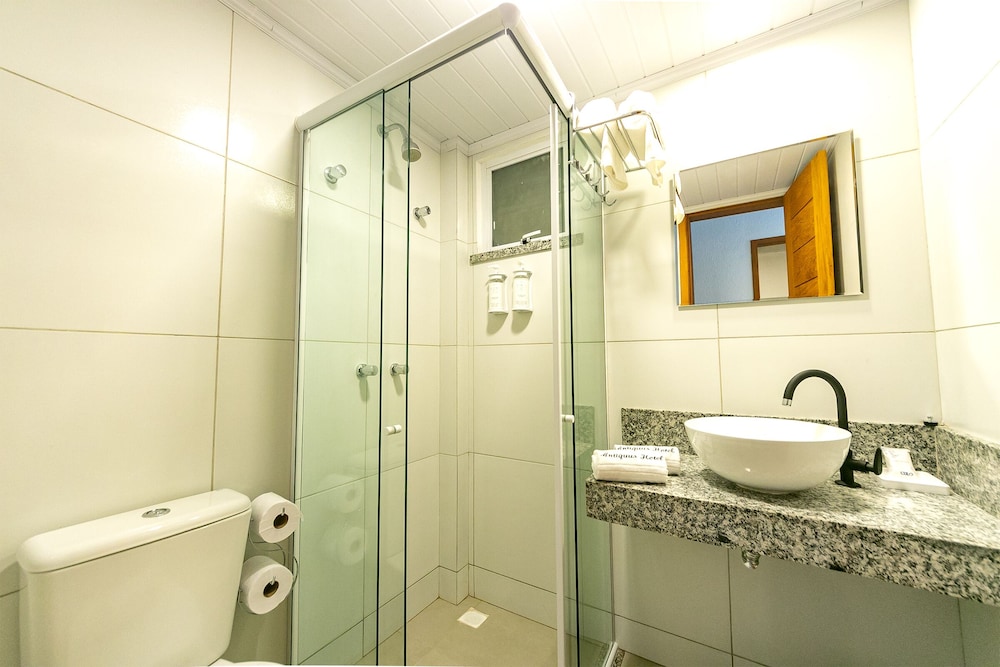 antiquus aparthotel