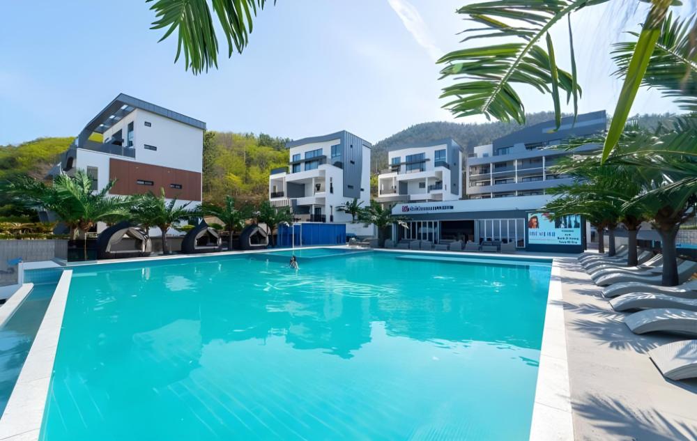 blue mango pool villa and resort