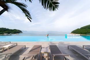 blue mango pool villa and resort