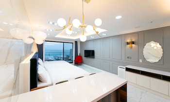 blue mango pool villa and resort