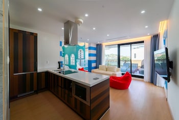 blue mango pool villa and resort