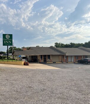 Executive Inn Of Purcell,United States Of America>>Purcell,2 star