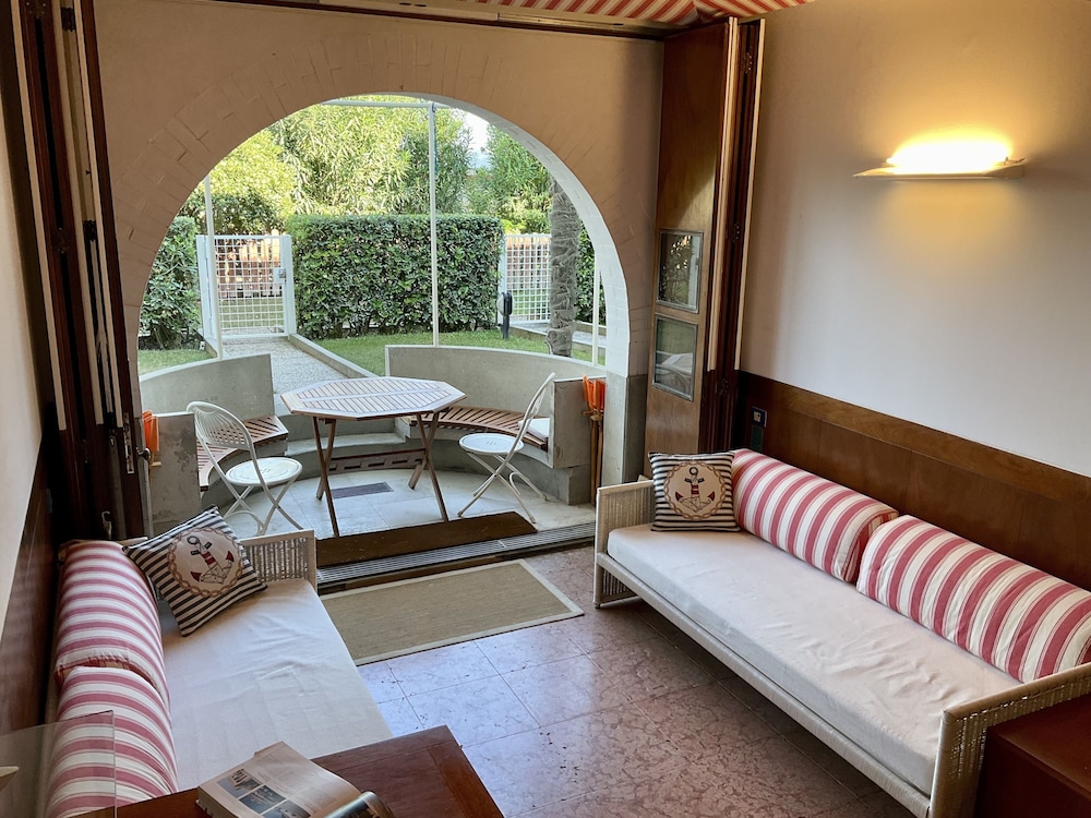 aquamar suite on the beach of venice