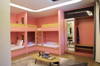 moc chau island the bullet hotel