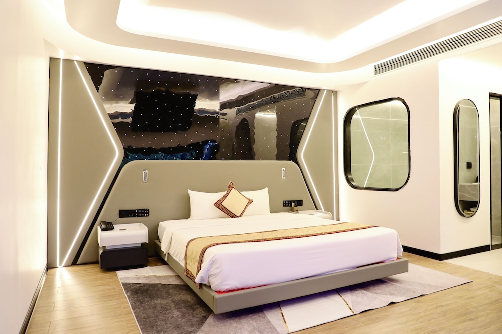 moc chau island the bullet hotel