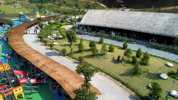 moc chau island the bullet hotel