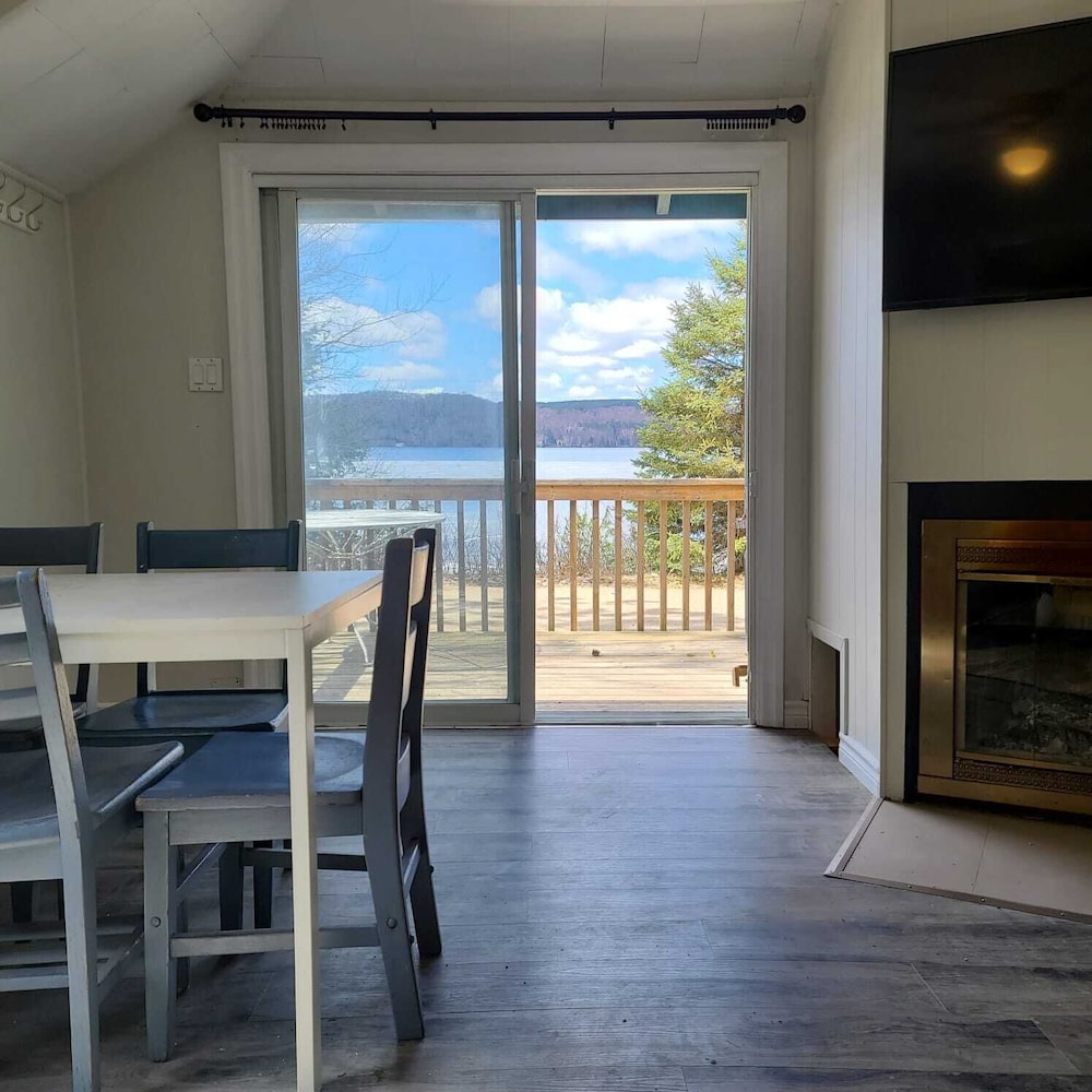 muskoka waterfront retreat