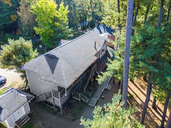 muskoka waterfront retreat