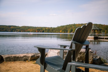 lake of bays