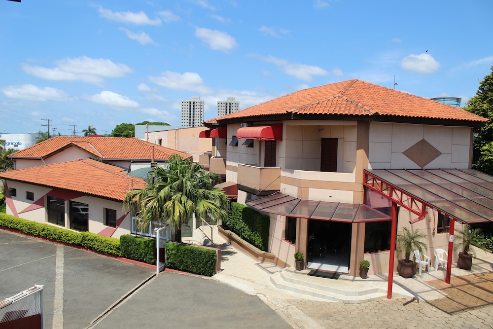 hotel karina