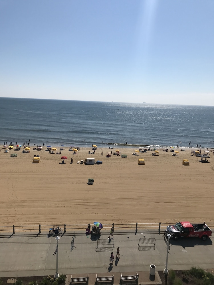 sun and sand resort oceanfront suites