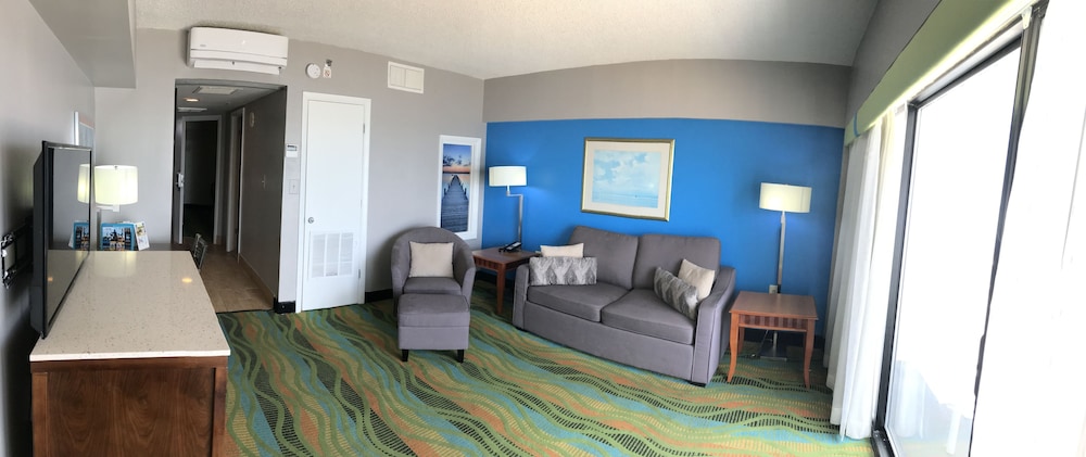 sun and sand resort oceanfront suites
