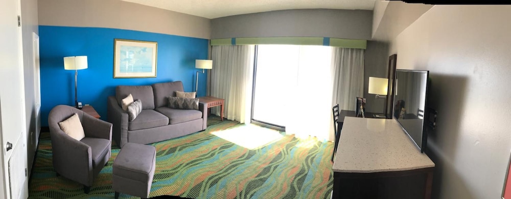 sun and sand resort oceanfront suites