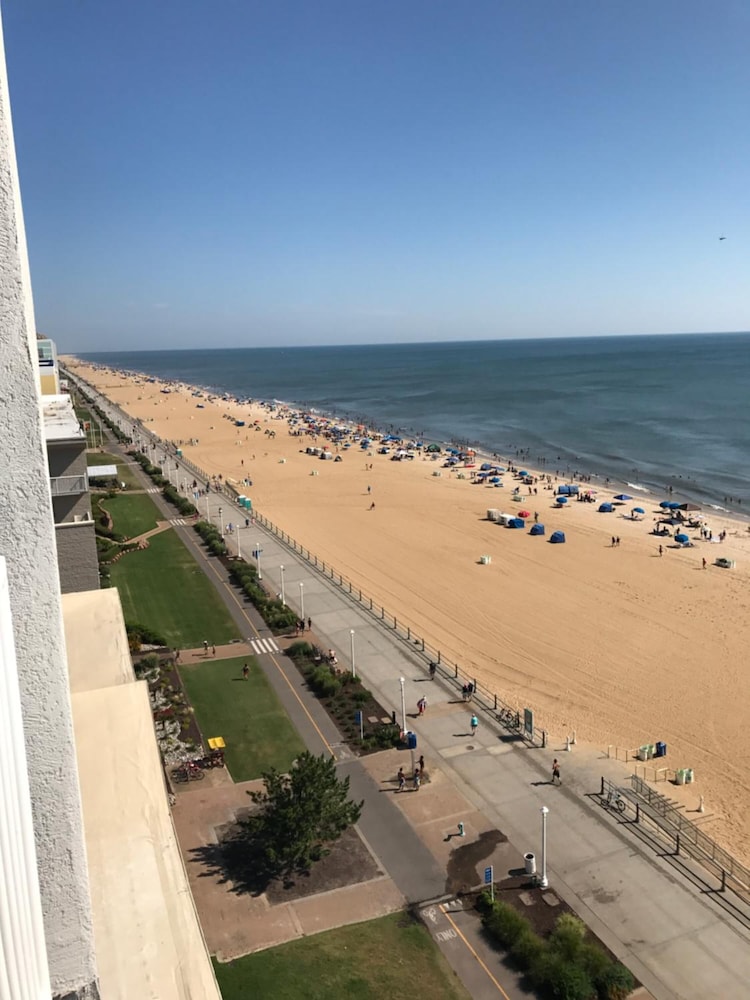 sun and sand resort oceanfront suites