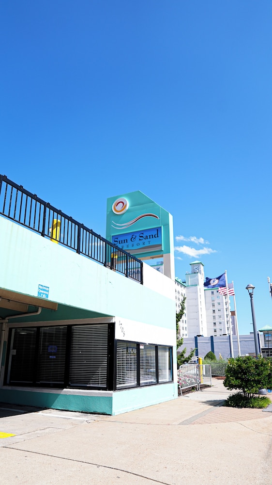 sun and sand resort oceanfront suites