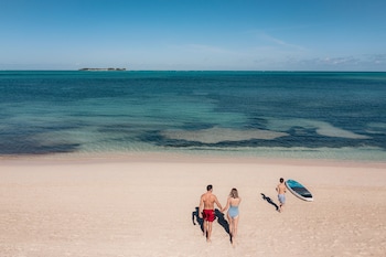 Goldwynn Resort & Residences,Nassau>>Cable Beach,4.5 star