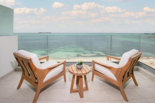goldwynn resort and residences