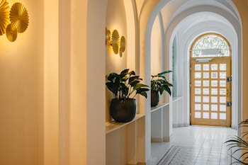 jess hotel and spa warsaw old town