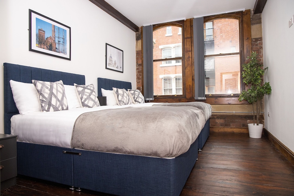 ustay 27 stanley street party apartments