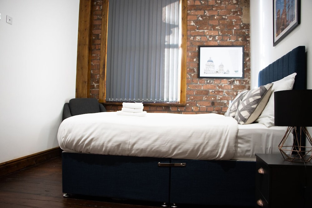 ustay 27 stanley street party apartments