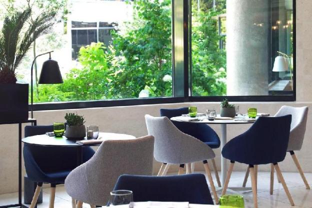 the jangle hotel paris charles de gaulle airport