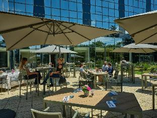 the jangle hotel paris charles de gaulle airport