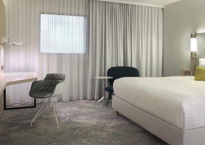 the jangle hotel paris charles de gaulle airport