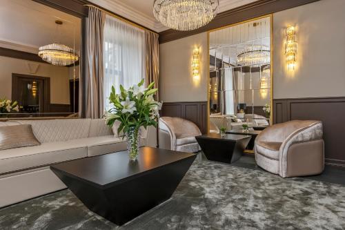 st palace hotel