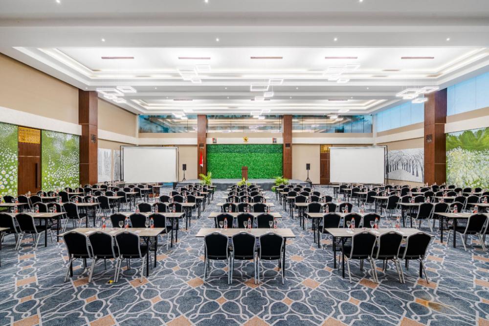 eastern hotel bojonegoro