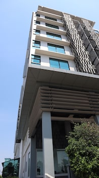 eastern hotel bojonegoro