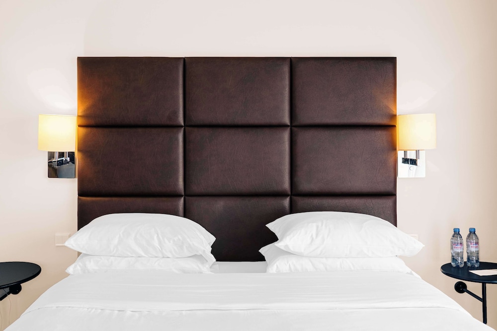 the atrium hotel and conference centre paris cdg