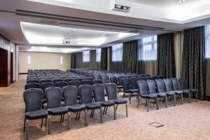 the atrium hotel and conference centre paris cdg